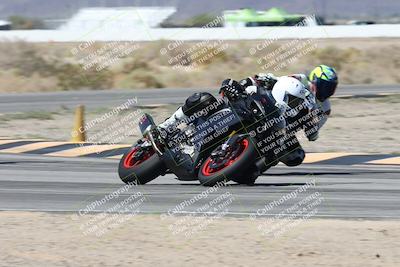 media/Oct-02-2025-Racers Edge (Thu) [[2c91cb6ab3]]/2-A Group/Session 3-Turn 4 Part 2 (1145am)/